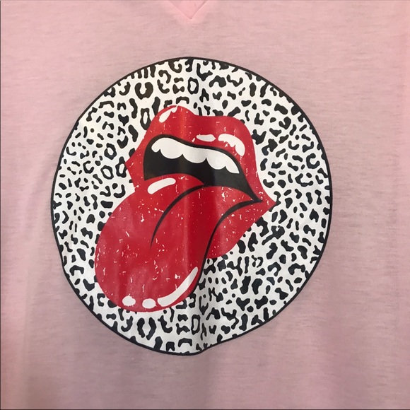 Light Pink Leopard Lips Mouth Short Sleeve Top - Picture 2 of 7